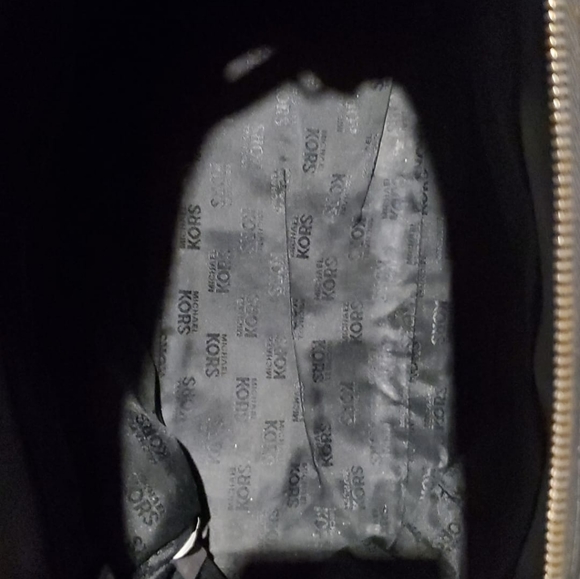 Michael Kors mid size black bag - Picture 13 of 13